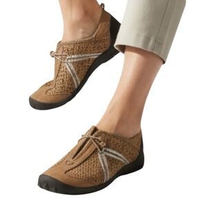 Clarks Privo Tequini Suede Driving Flats Tan Beige Taupe 8.5 Nubs Gorpcore
AA